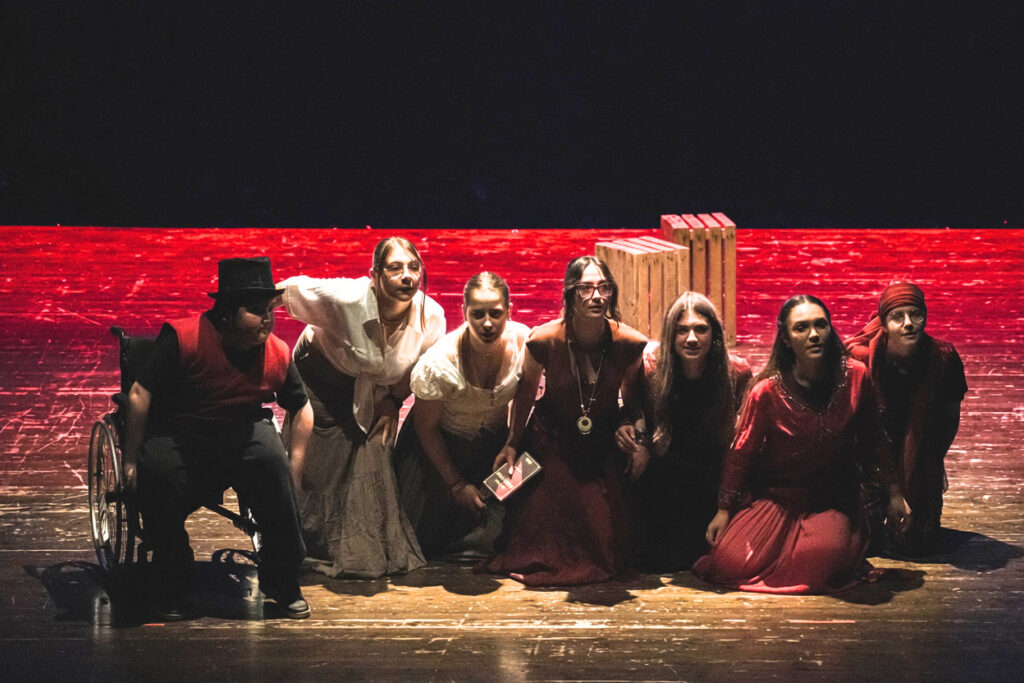 SCUOLA TEATRO VERONA RAGAZZI E RAGAZZE