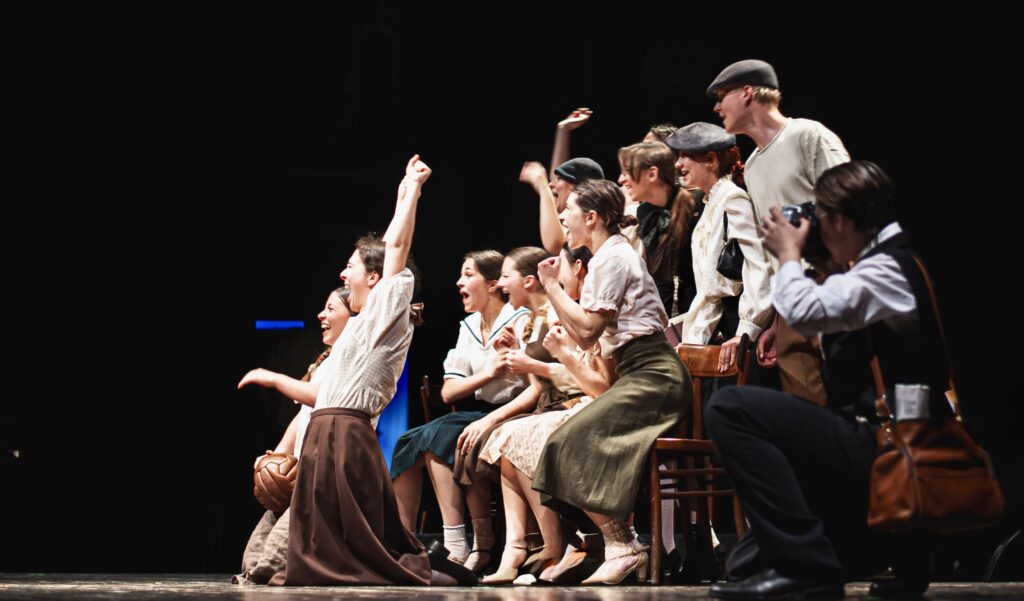 Scuola teatro ragazzi junior company spaziomio